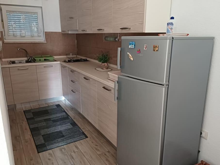 Apartment, 200M From Sea Brtonigla Exterior foto